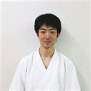 公営財団法人 大阪合気会師範 大槻 賢太郎