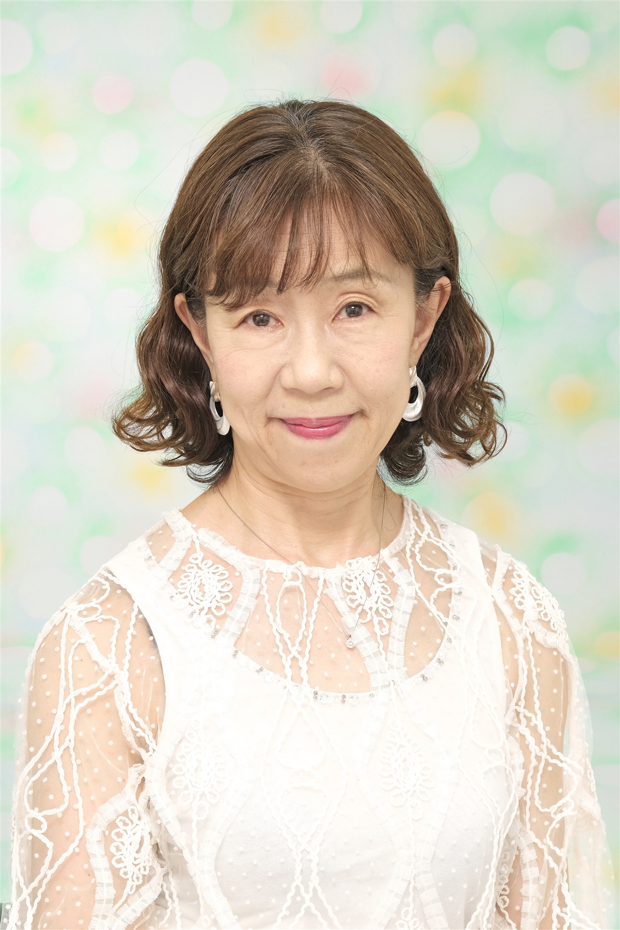 岡 みどり