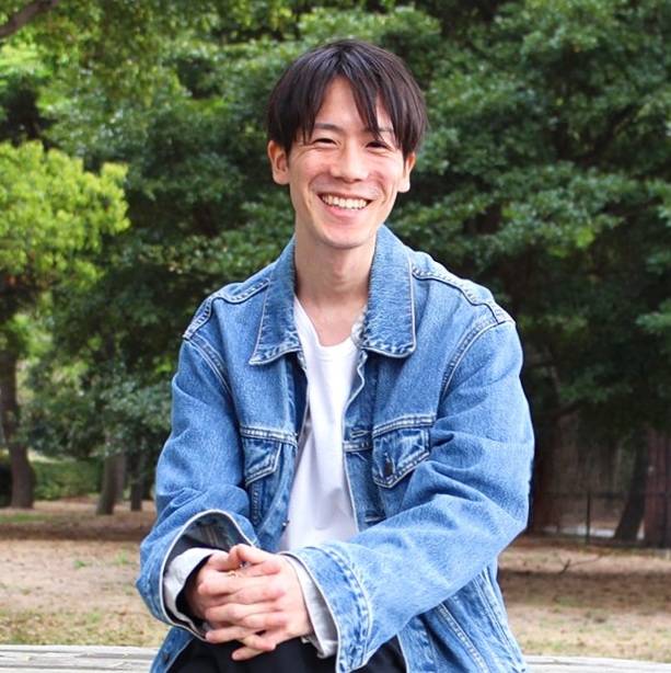 村松　泰志