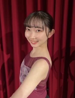 ダンスインストラクター 越井 柚芽